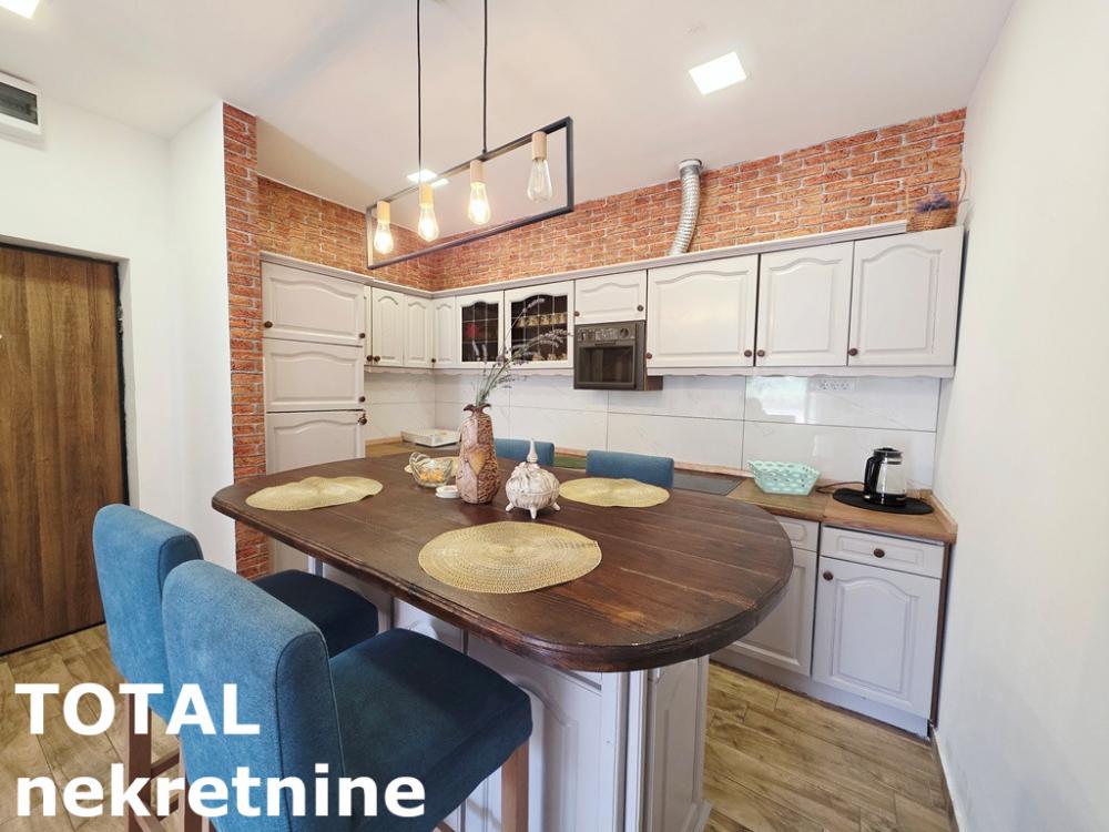 Slika 6 - Stan,PETROVARADIN,PETROVARADIN,kv: 45.00, € 87500, ID: 1102750
