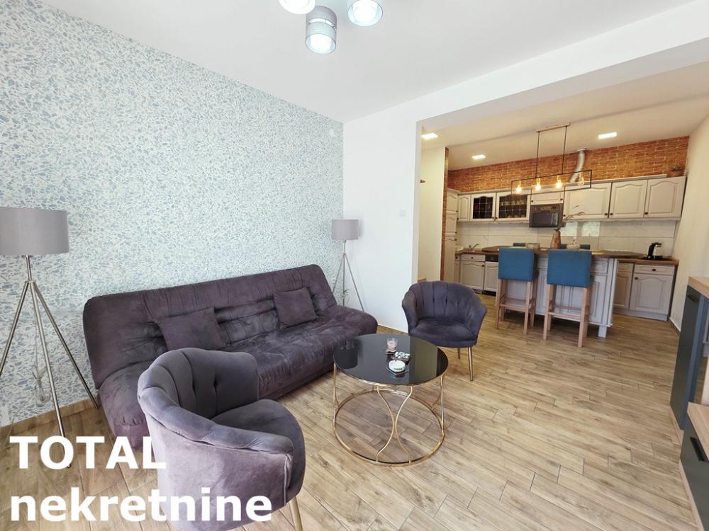 Slika 2 - Stan,PETROVARADIN,PETROVARADIN,kv: 45.00, € 87500, ID: 1102750