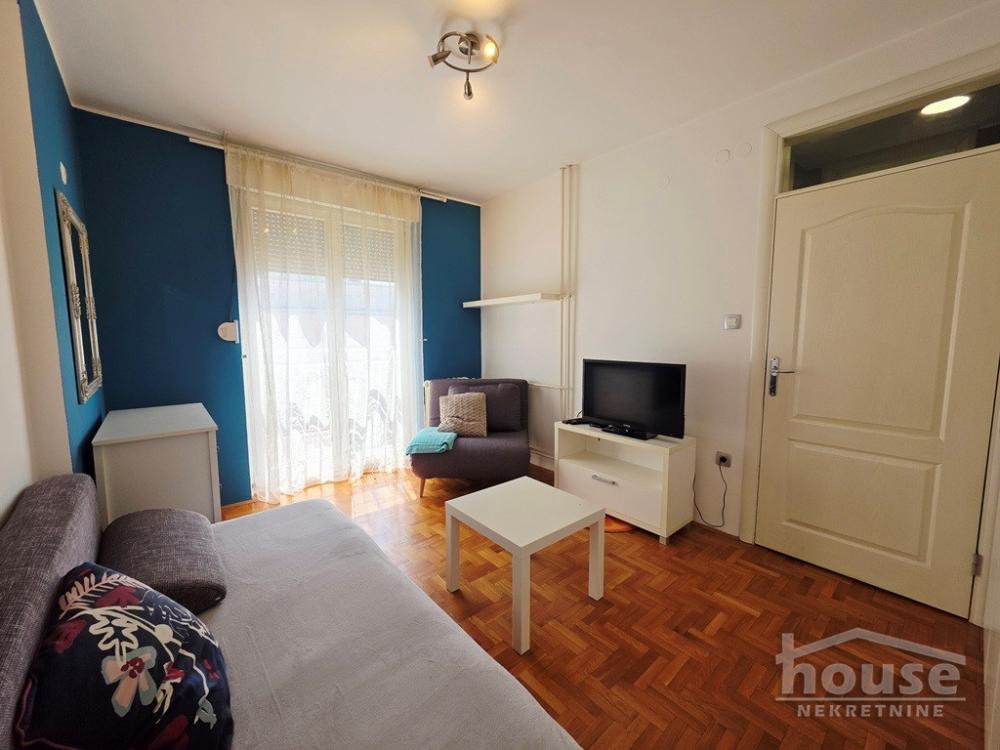 Slika 1 - Stan,NOVI SAD,CENTAR,kv: 23.00, € 87000, ID: 1065869