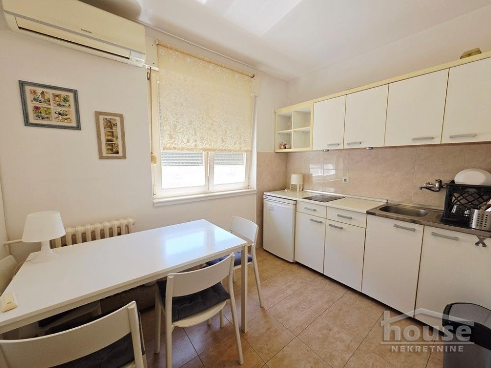 Slika 3 - Stan,NOVI SAD,CENTAR,kv: 23.00, € 87000, ID: 1065869