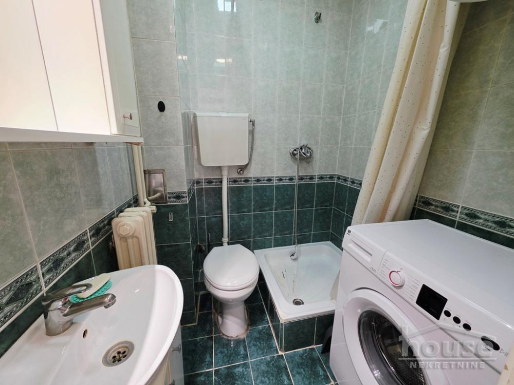 Slika 6 - Stan,NOVI SAD,CENTAR,kv: 23.00, € 87000, ID: 1065869