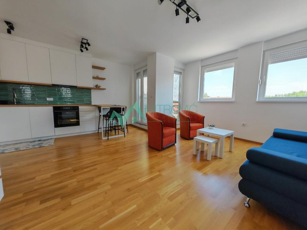 Slika 2 - Adice, novogradnja, 42m2. 