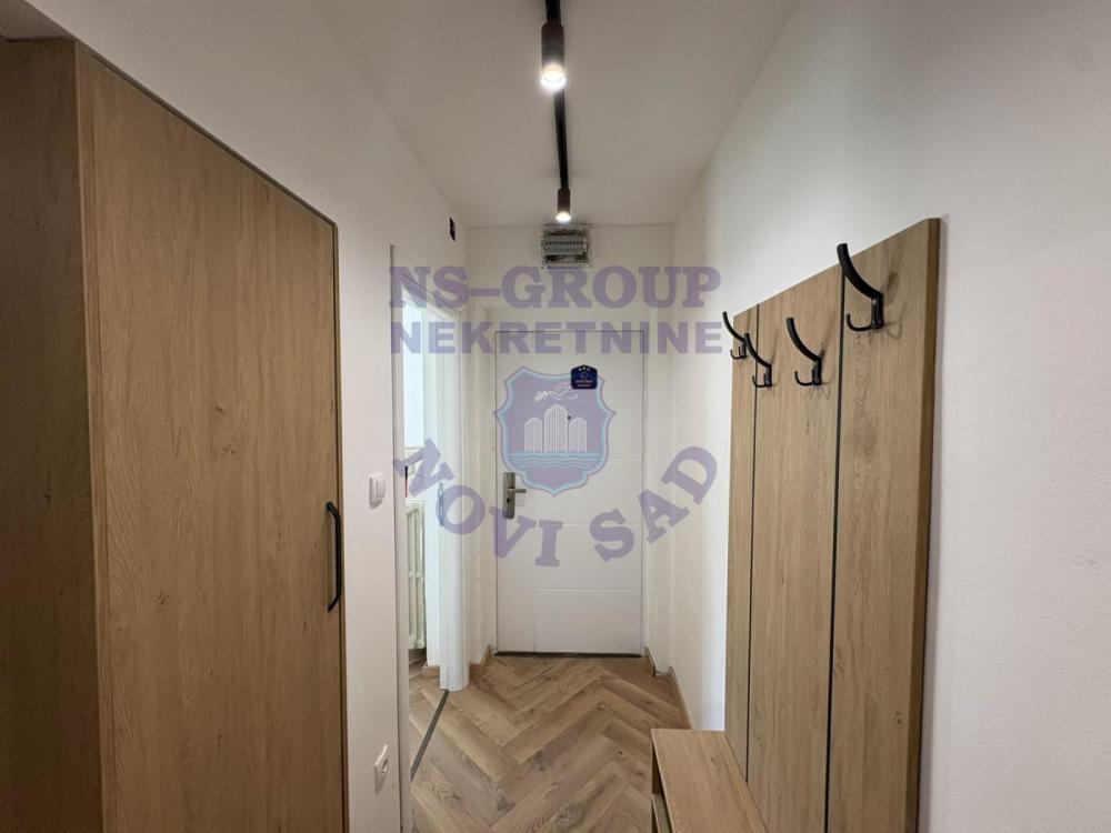 Slika 4 - Prodaja stana, 33m2, Satelit Novi Sad, sa terasom