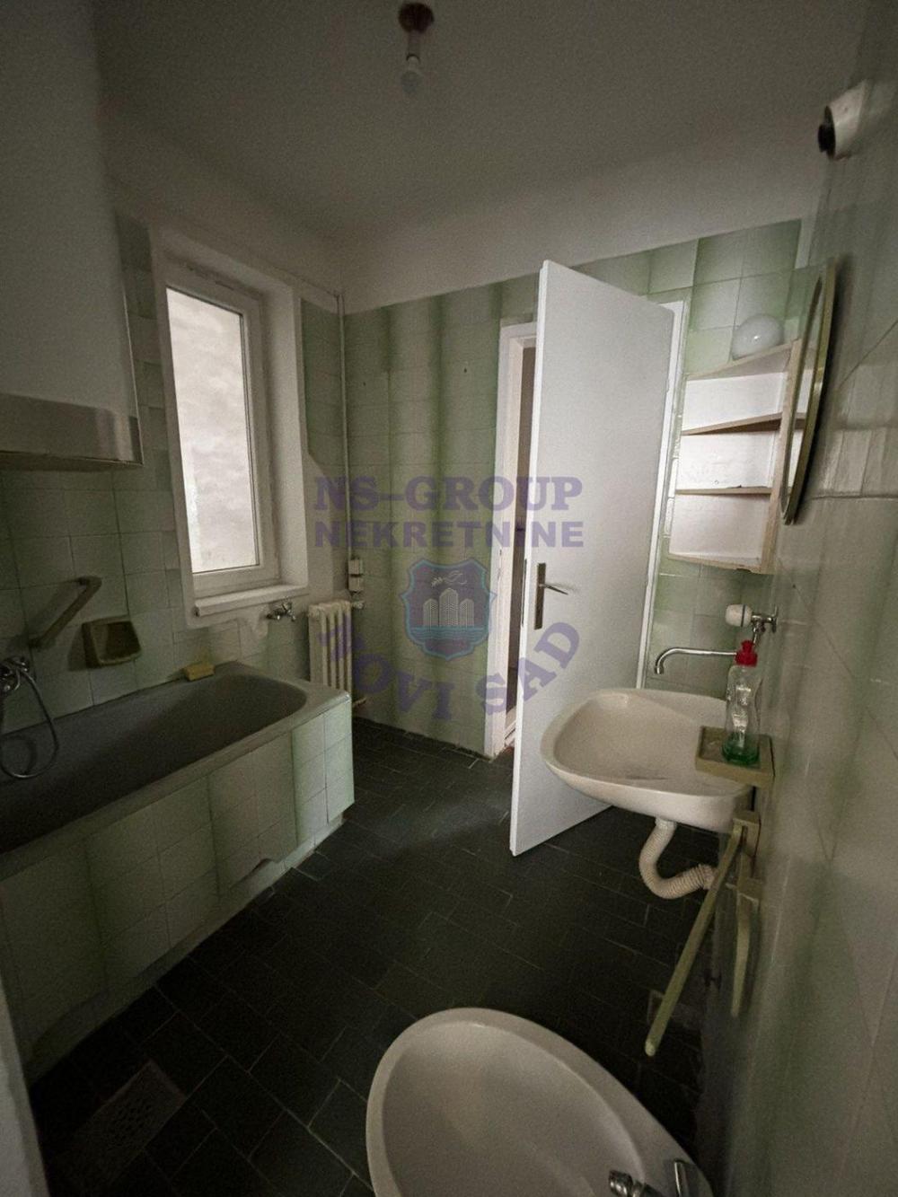 Slika 1 - Prodaja stana, 77m2, Kej žrtava racije Novi Sad