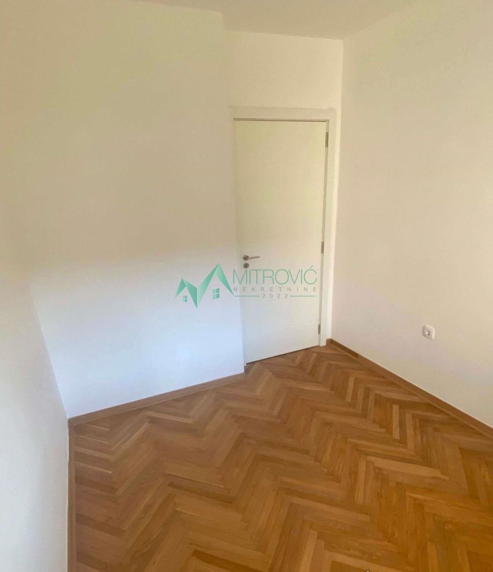 Slika 1 - ODLIČNA PRILIKA – DVOSOBAN STAN 40m² – BULEVAR KRALJA 