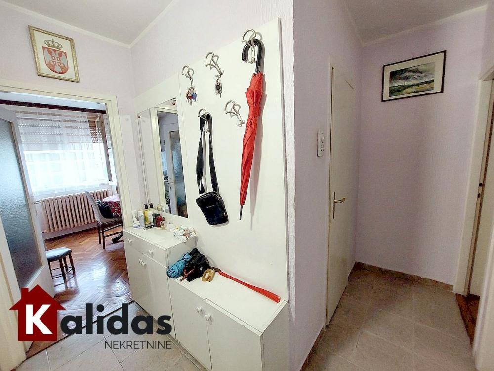 Slika 11 - Stan,NOVI SAD,BULEVAR,kv: 70, € 173000, ID: 1008845