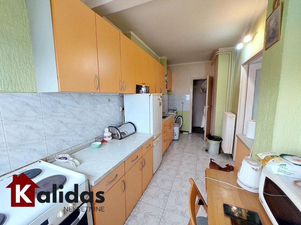 Slika 9 - Stan,NOVI SAD,BULEVAR,kv: 70, € 173000, ID: 1008845