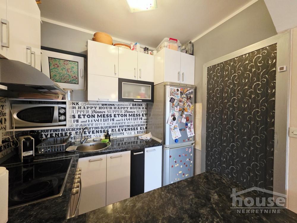 Slika 4 - Stan,NOVI SAD,BULEVAR,kv: 38.00, € 130000, ID: 1065956