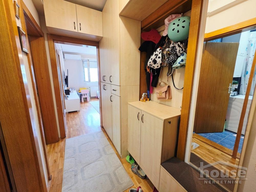 Slika 10 - Stan,NOVI SAD,BULEVAR,kv: 38.00, € 130000, ID: 1065956