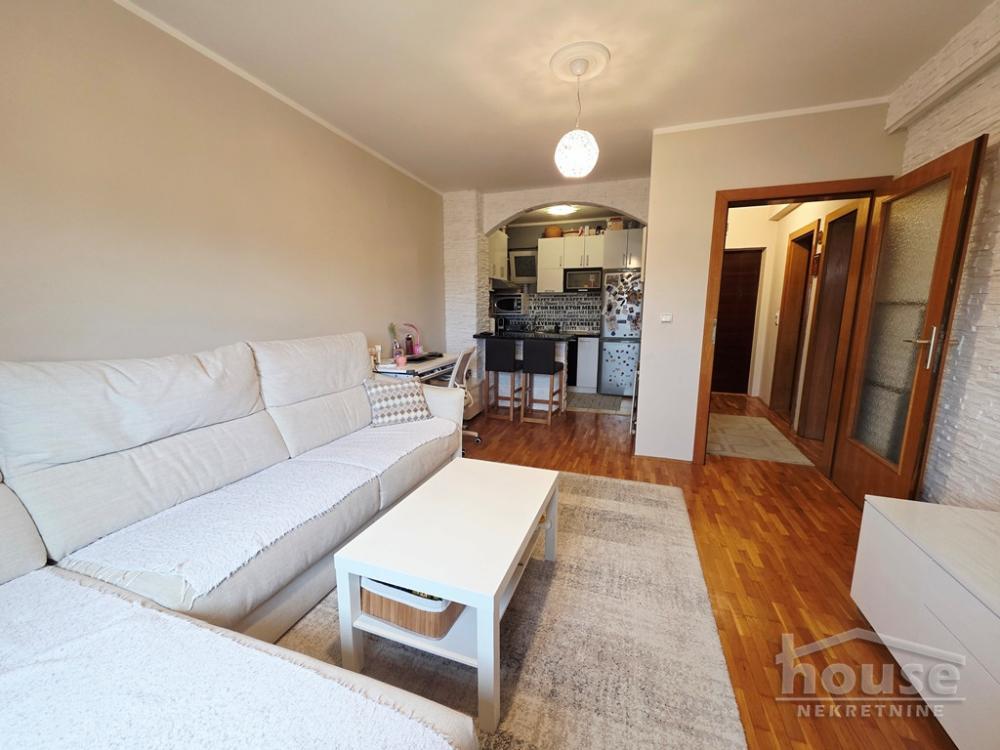 Slika 1 - Stan,NOVI SAD,BULEVAR,kv: 38.00, € 130000, ID: 1065956