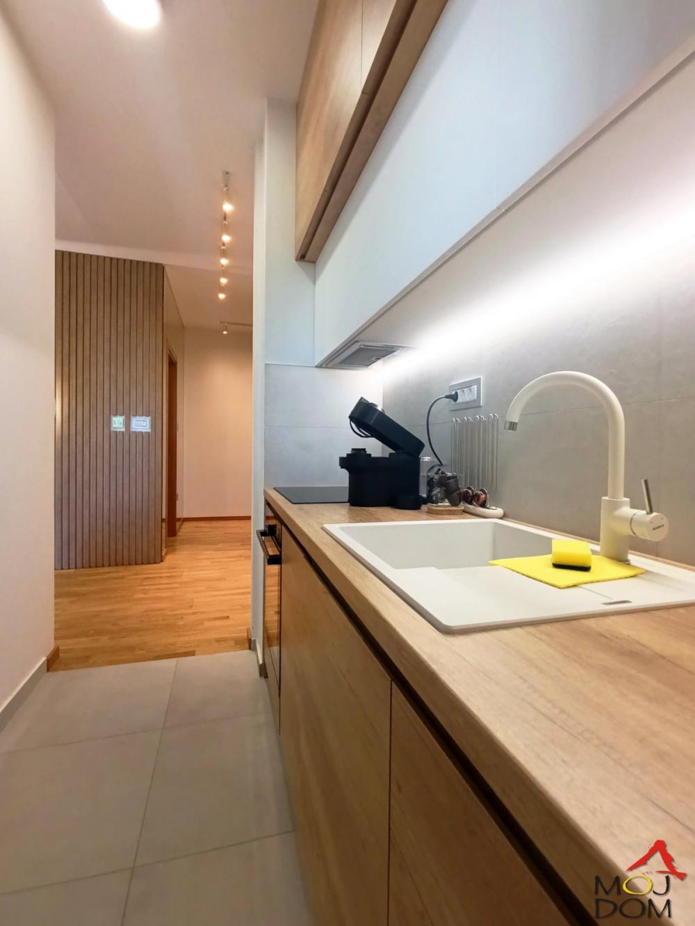 Slika 6 - Stan,NOVI SAD,TELEP,kv: 50, € 185400, ID: 1032401