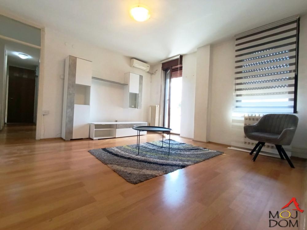 Glavna slika oglasa 42693