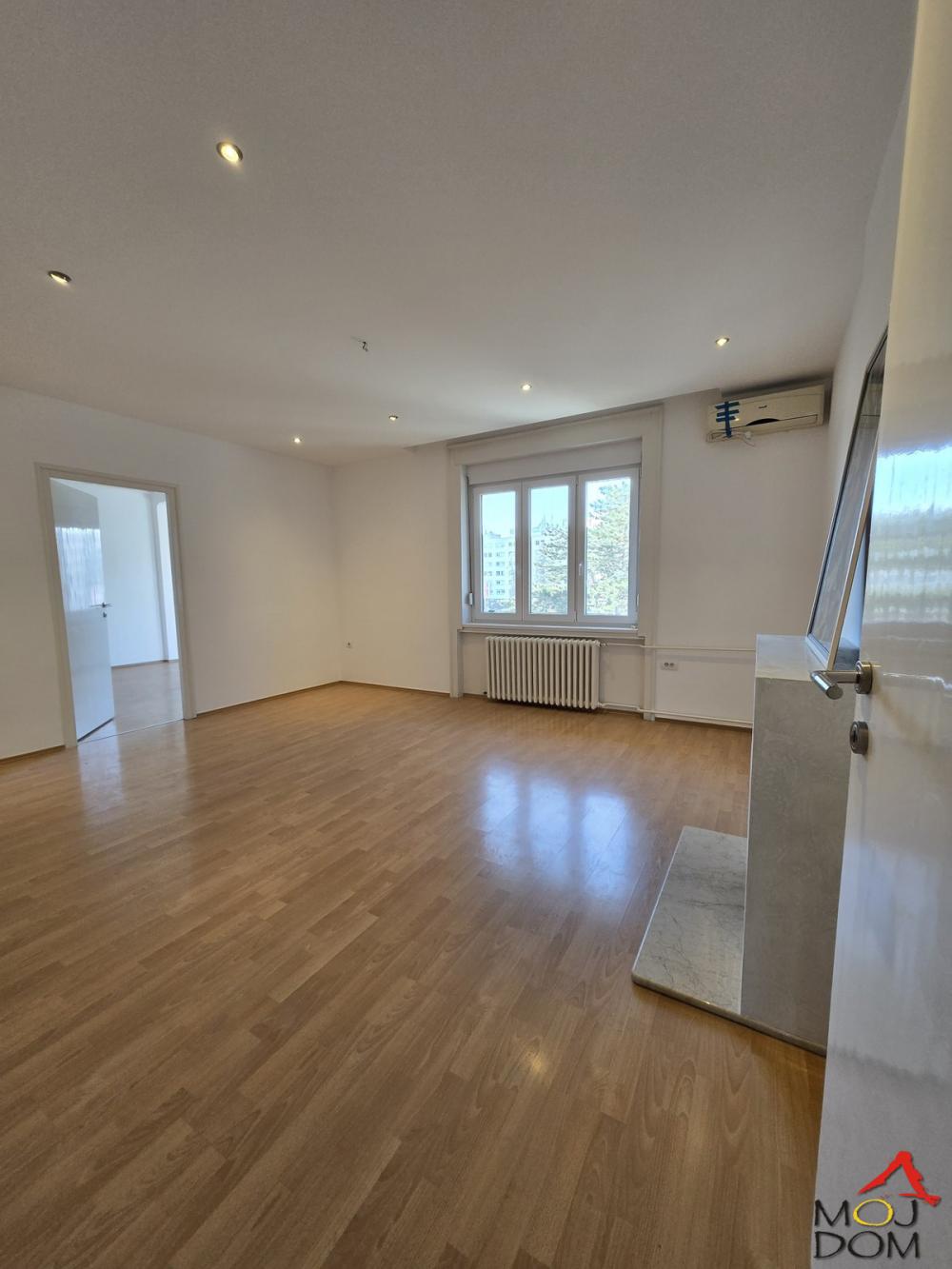 Slika 1 - Stan,NOVI SAD,KEJ,kv: 112, € 308000, ID: 1031930