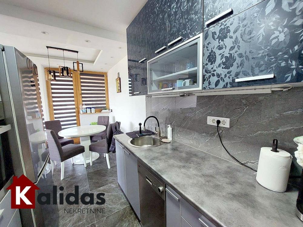 Slika 5 - Stan,NOVI SAD,LIMAN 1,kv: 77, € 302800, ID: 1008859