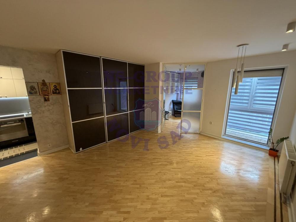 Glavna slika oglasa 42735