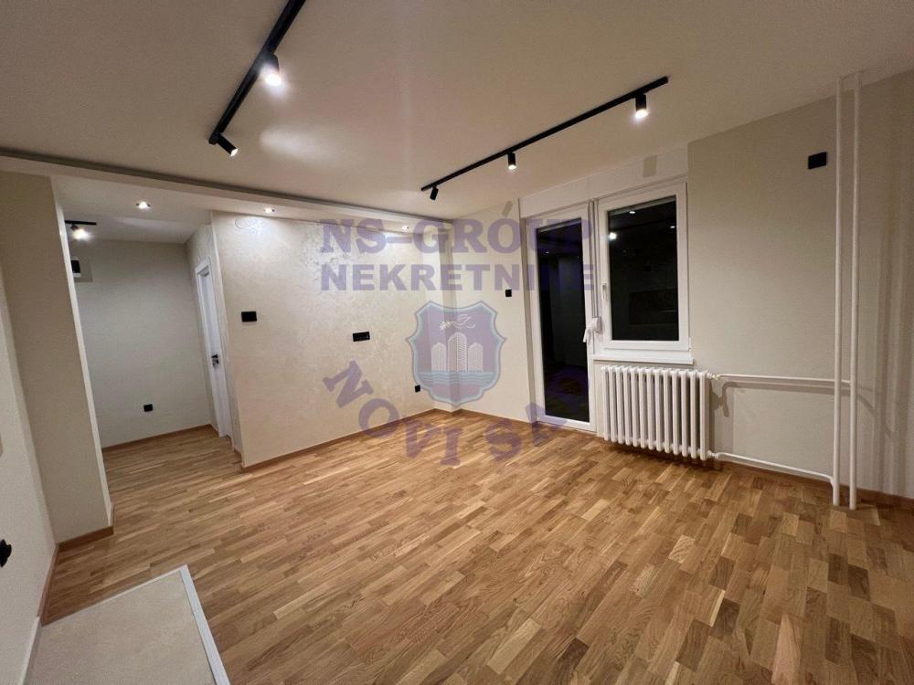 Slika 7 - Na prodaju stan na Novom Naselju