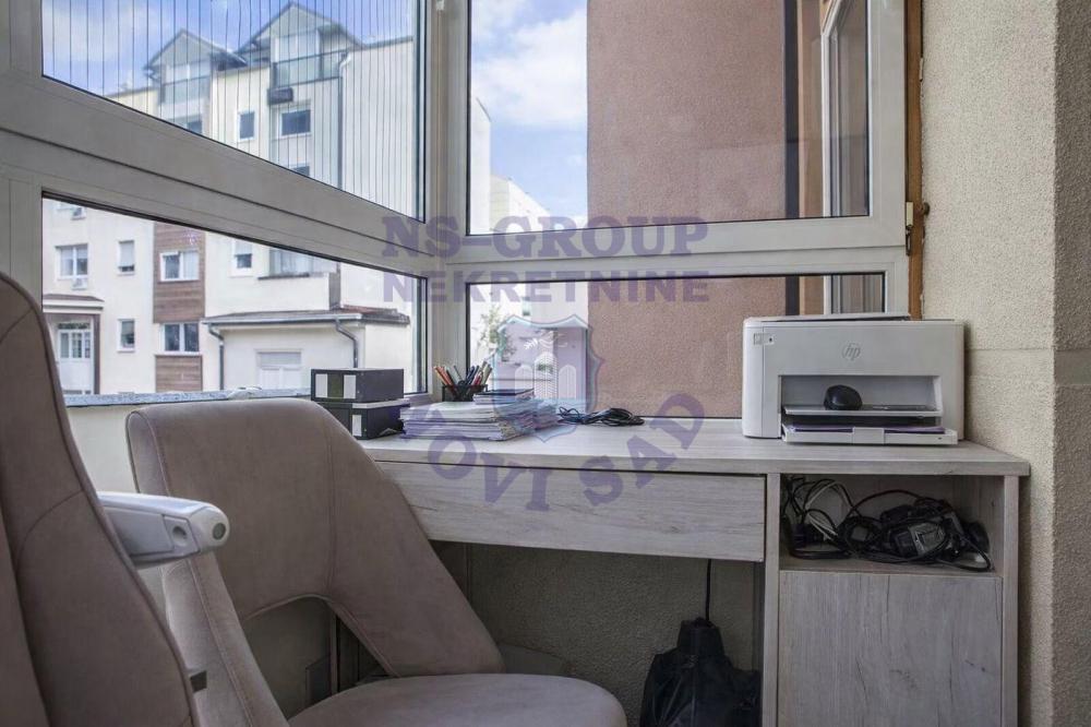 Slika 0 - Na prodaju stan na Telepu