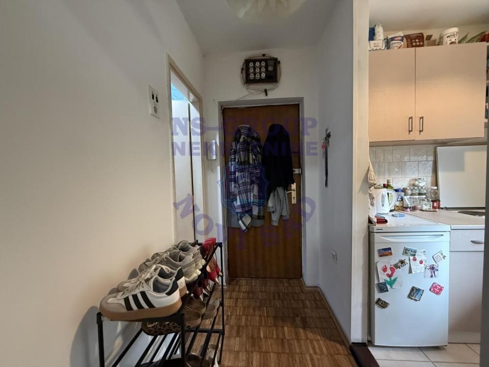 Slika 6 - Jednosoban, 29m2, Železnički park Novi Sad, sa terasom