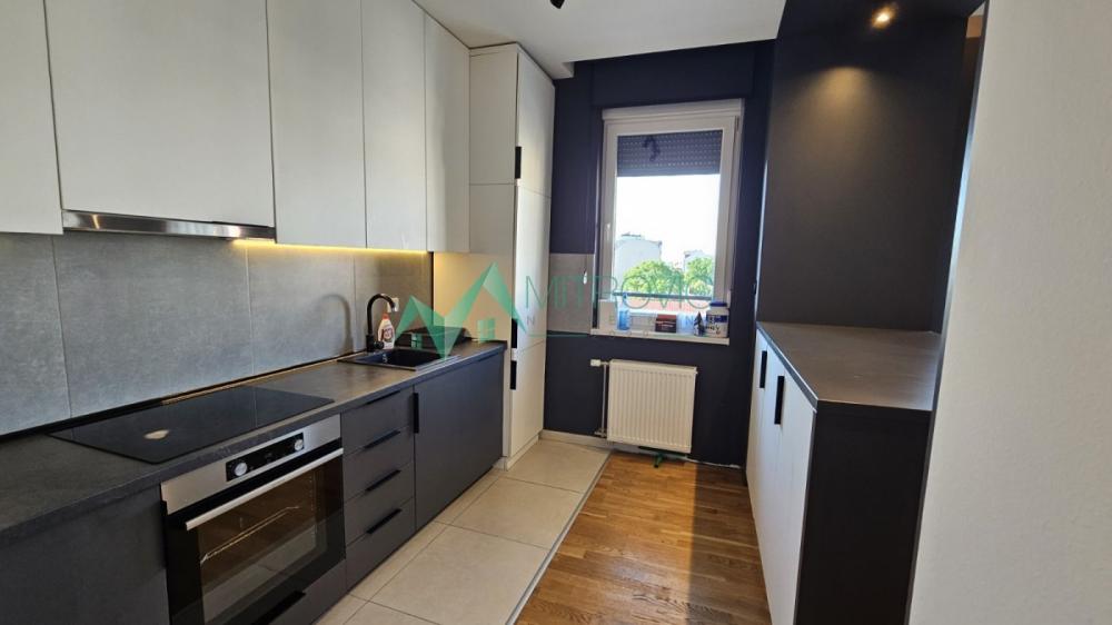 Slika 4 - Potpuno sređen, useljiv stan na Podbari – 81m² 