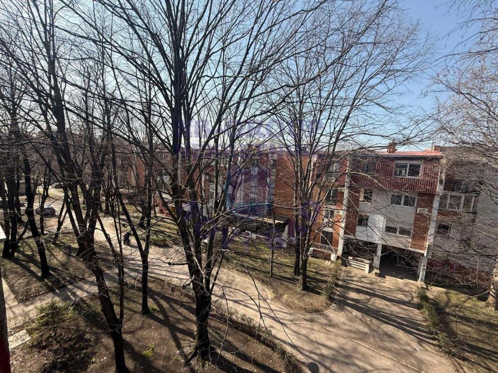 Slika 9 - Jednosoban, 30m2, Novo naselje Novi Sad, sa terasom