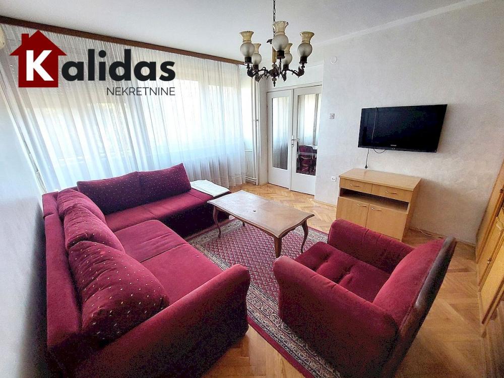 Slika 3 - Stan,NOVI SAD,BULEVAR,kv: 70, € 187460, ID: 1008861