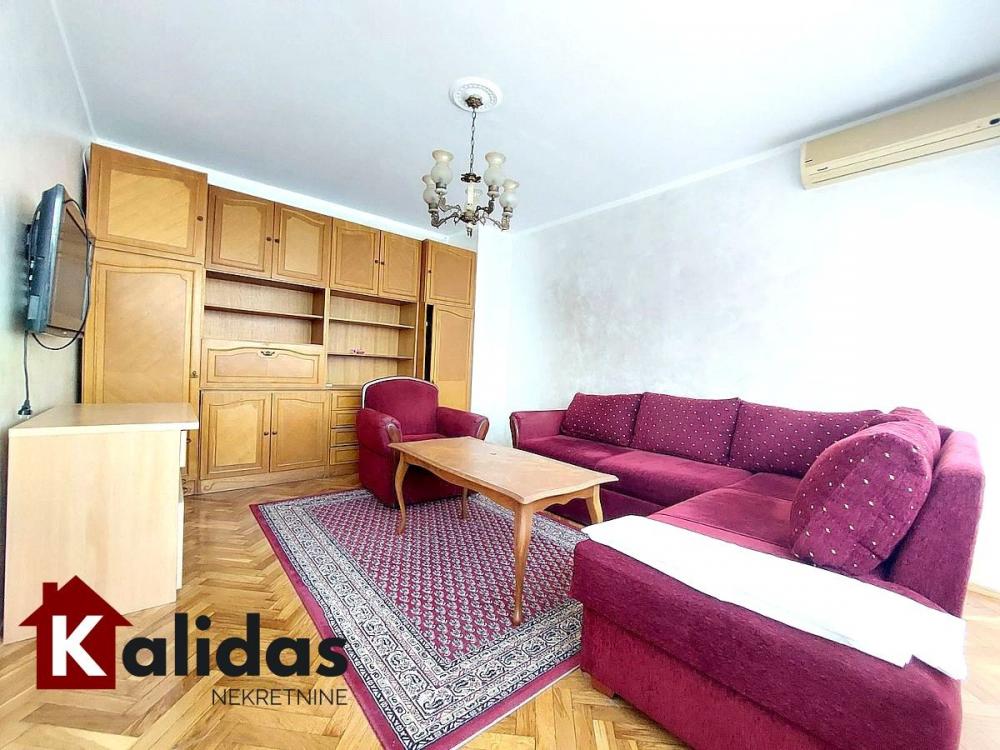 Slika 1 - Stan,NOVI SAD,BULEVAR,kv: 70, € 187460, ID: 1008861