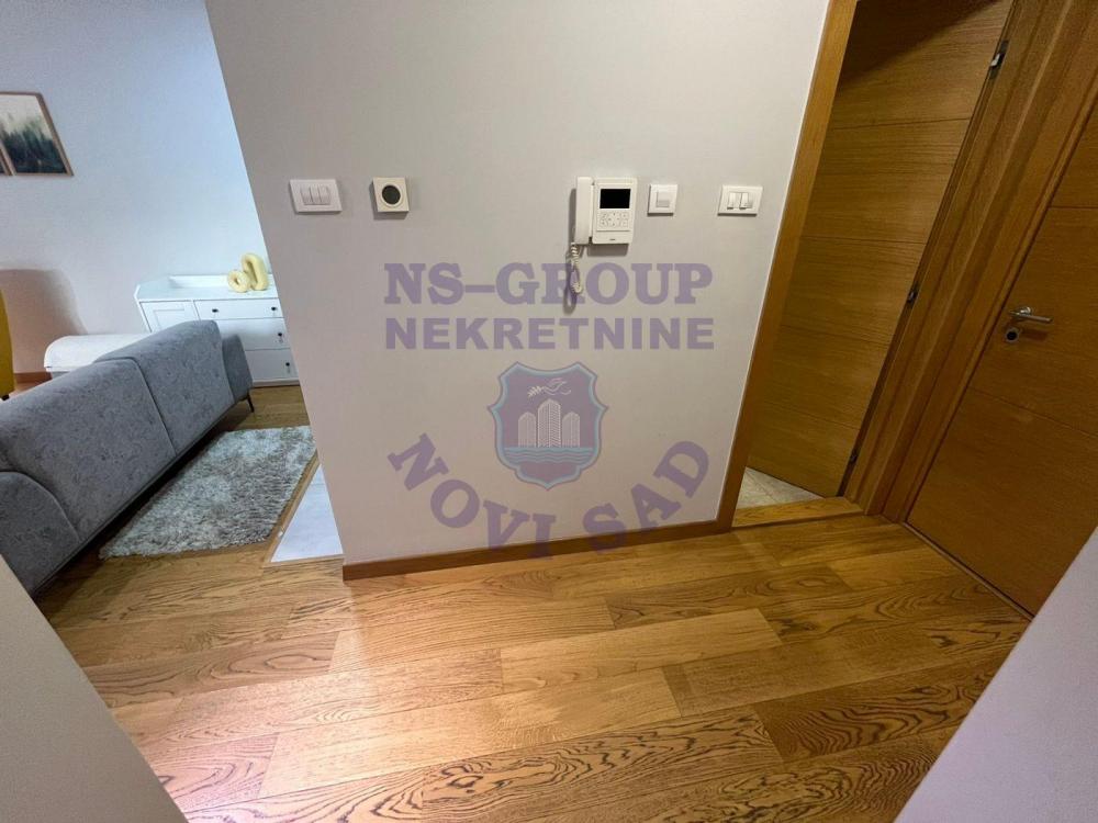 Slika 2 - 565346-Odlican stan u Centru Novog Sada