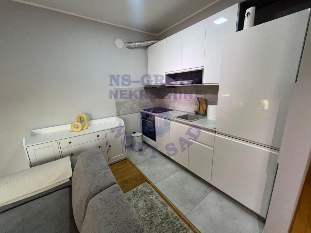 Slika 4 - 565346-Odlican stan u Centru Novog Sada