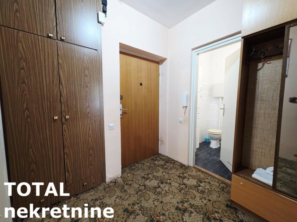 Slika 11 - Stan,NOVI SAD,AVIJACIJA,kv: 63.00, € 144900, ID: 1102812