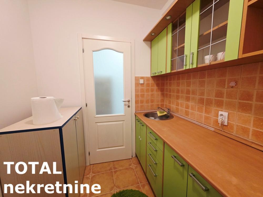 Slika 5 - Stan,NOVI SAD,GRBAVICA,kv: 32.00, € 99000, ID: 1101346