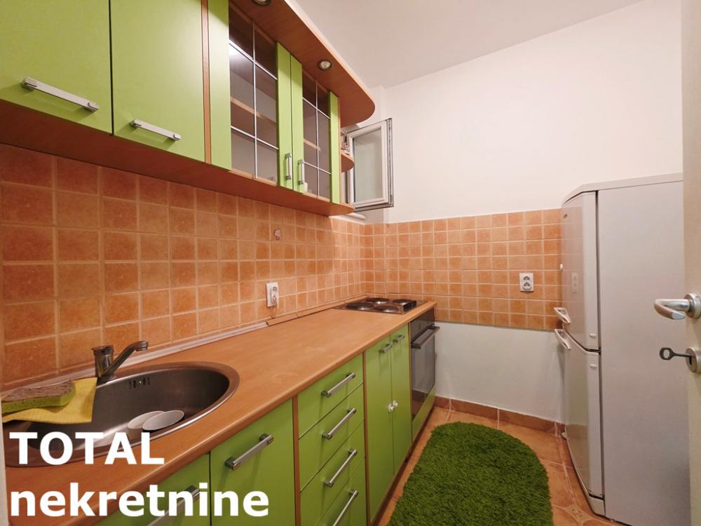 Slika 4 - Stan,NOVI SAD,GRBAVICA,kv: 32.00, € 99000, ID: 1101346
