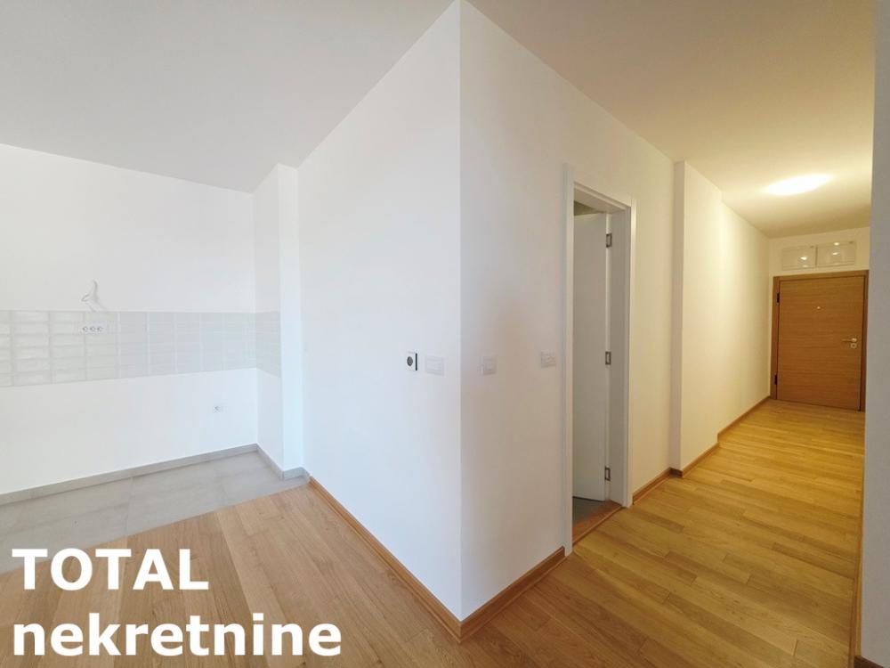 Slika 7 - Stan,NOVI SAD,PODBARA,kv: 109.00, € 360400, ID: 1102555