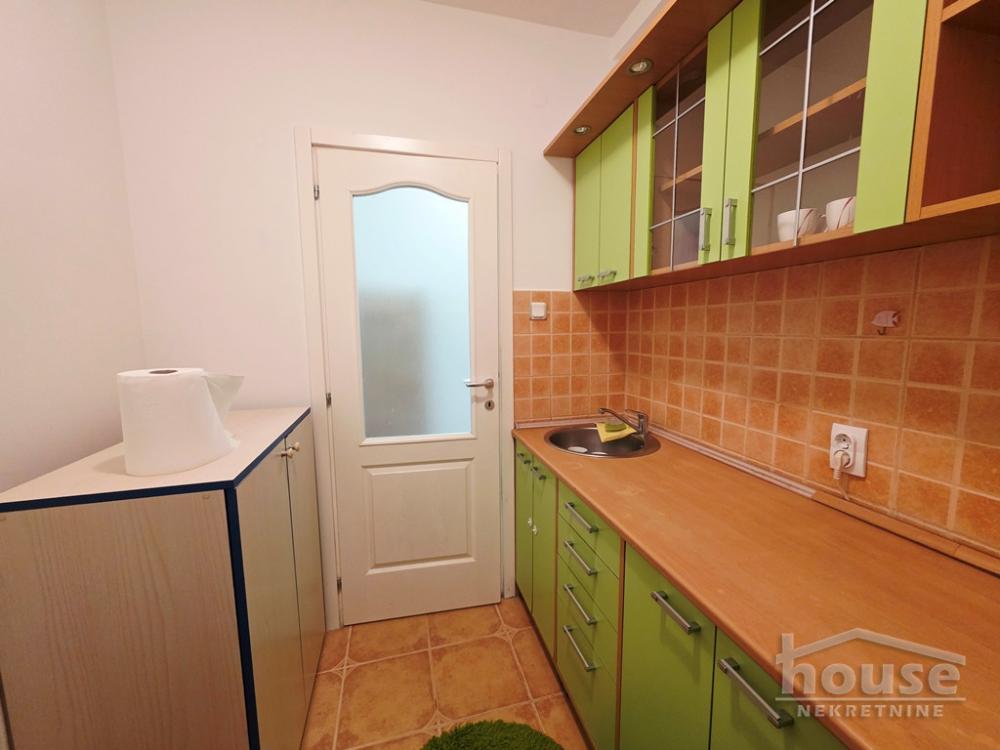Slika 5 - Stan,NOVI SAD,GRBAVICA,kv: 32.00, € 99000, ID: 1064498