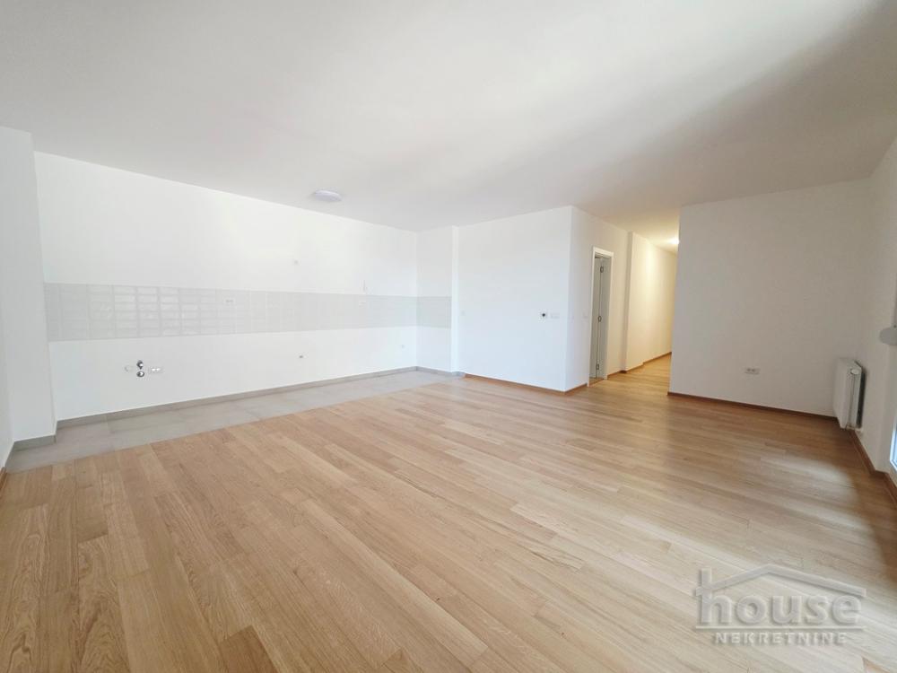 Slika 3 - Stan,NOVI SAD,PODBARA,kv: 109.00, € 360400, ID: 1065707