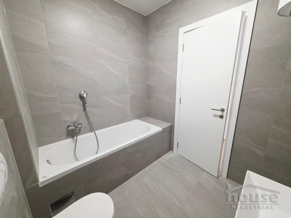Slika 6 - Stan,NOVI SAD,PODBARA,kv: 109.00, € 360400, ID: 1065707