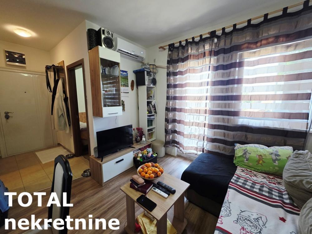 Slika 1 - Stan,NOVI SAD,ADICE,kv: 29.00, € 78000, ID: 1102807