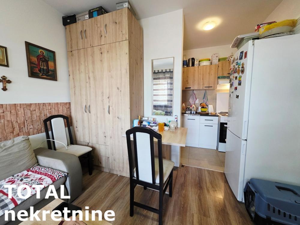 Slika 2 - Stan,NOVI SAD,ADICE,kv: 29.00, € 78000, ID: 1102807