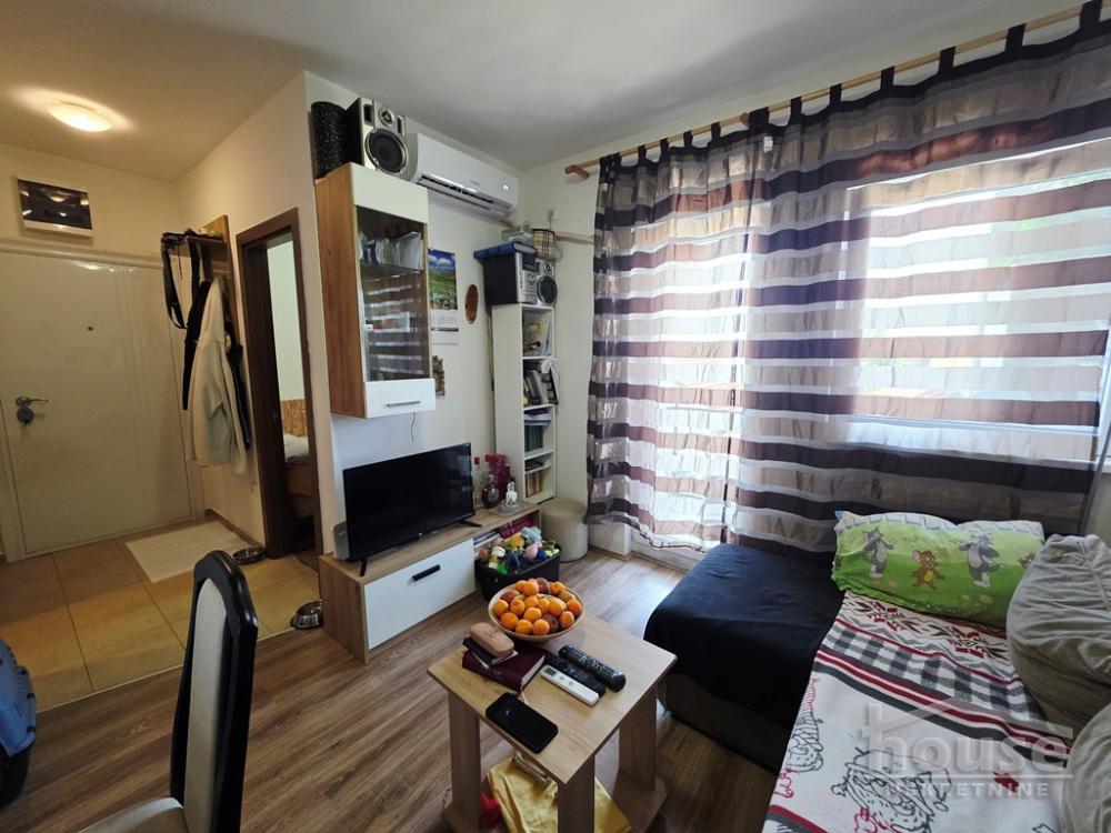 Slika 1 - Stan,NOVI SAD,ADICE,kv: 29.00, € 78000, ID: 1065961