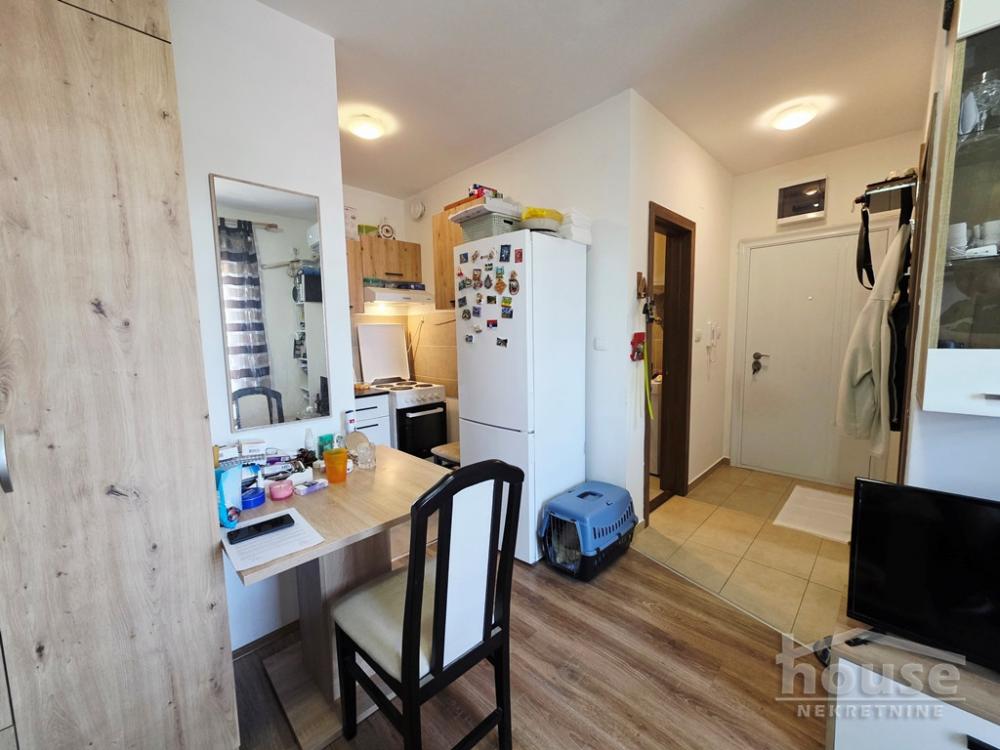 Slika 3 - Stan,NOVI SAD,ADICE,kv: 29.00, € 78000, ID: 1065961