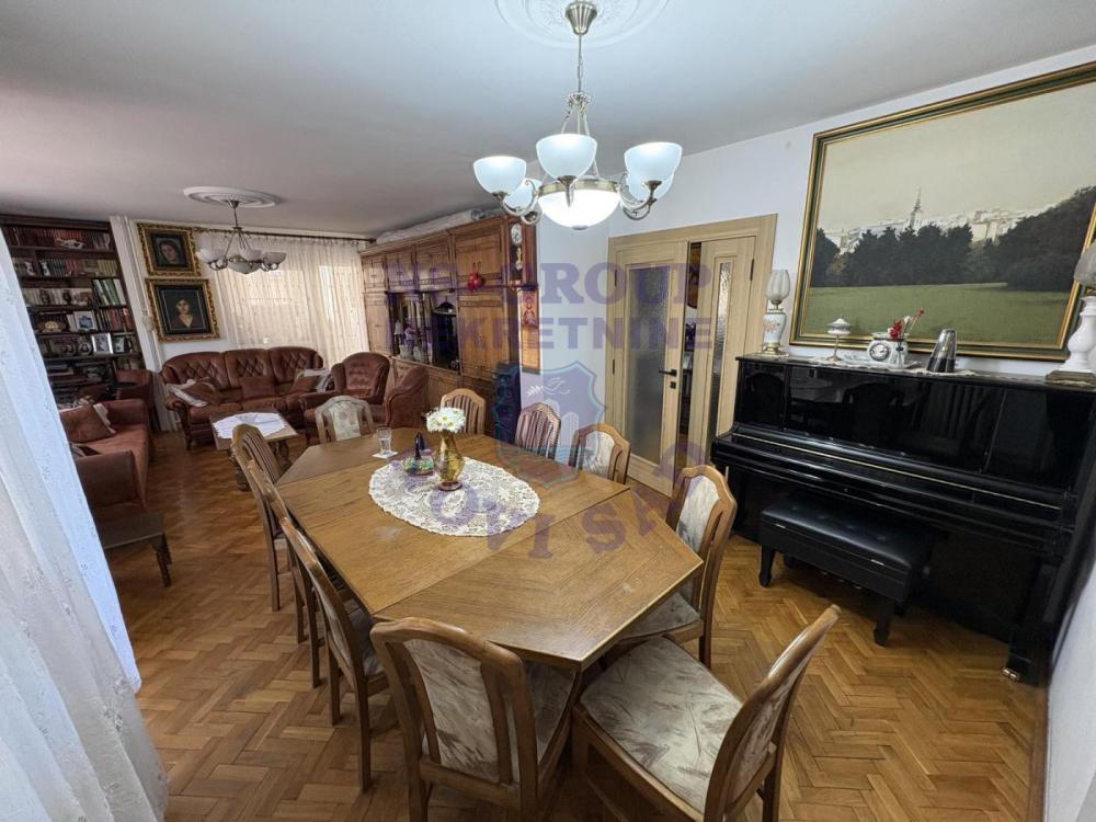 Slika 2 - Troiposoban 104m2 Podbara