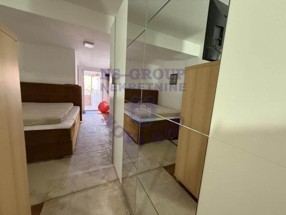 Slika 5 - Dvosoban, 44m2, Klisa Novi Sad