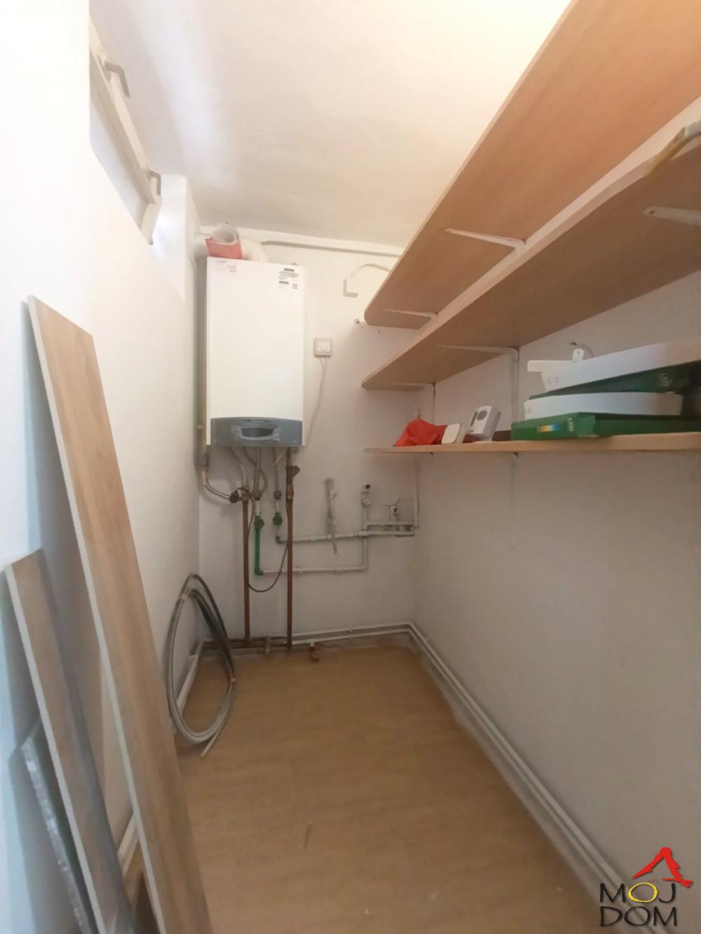 Slika 6 - Stan,NOVI SAD,ADAMOVIĆEVO NASELJE,kv: 57, € 154500, ID: 1032447