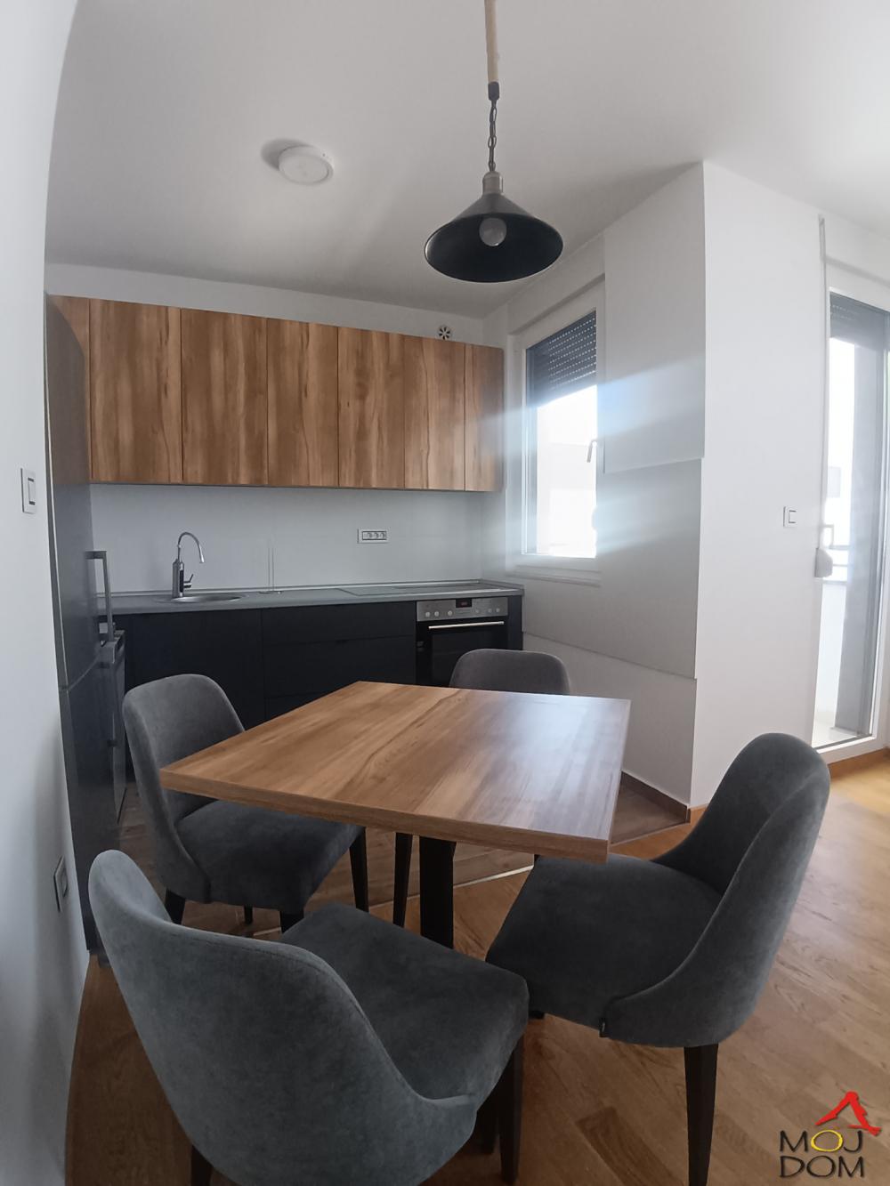 Slika 3 - Stan,NOVI SAD,TELEP,kv: 46, € 148320, ID: 1032411