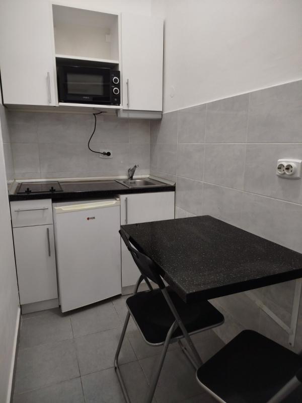 Slika 9 - Stan,NOVI SAD,GRBAVICA,kv: 22.00, € 69900, ID: 1059563