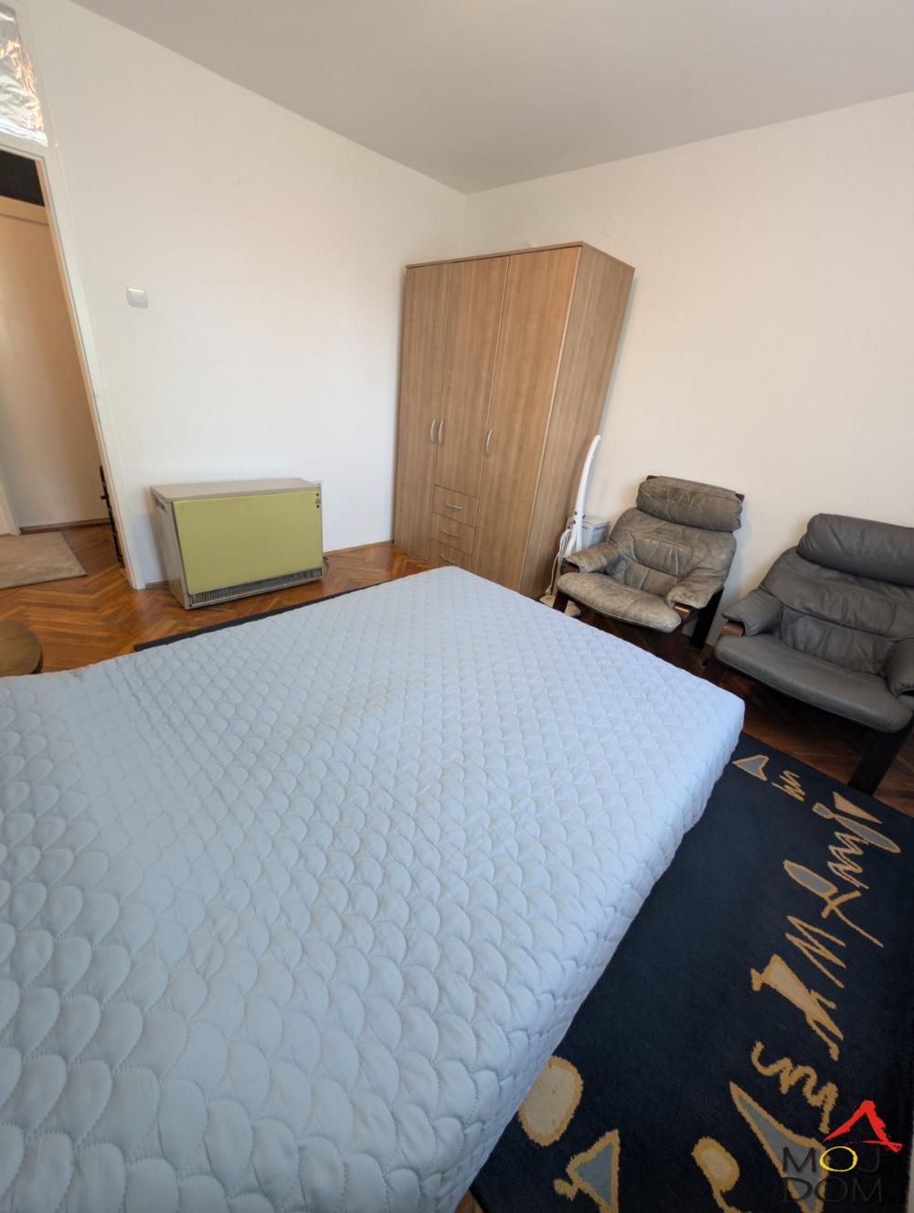 Slika 11 - Stan,NOVI SAD,PODBARA,kv: 70, € 126700, ID: 1032452