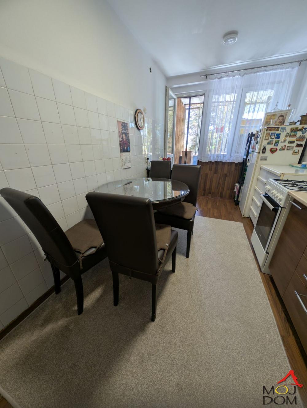 Slika 7 - Stan,NOVI SAD,PODBARA,kv: 70, € 126700, ID: 1032452