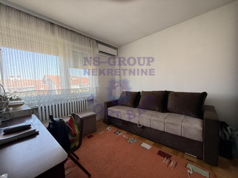 Slika 4 - š;573598 Dvoiposoban stan Nova Detelinara