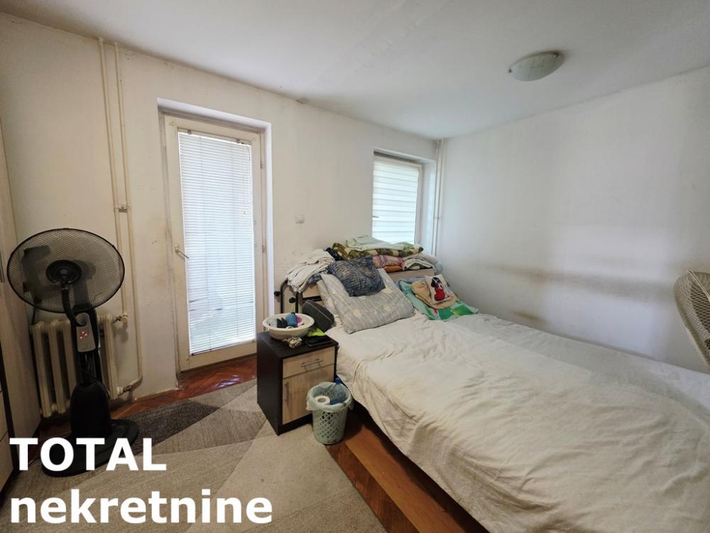 Slika 2 - Stan,NOVI SAD,AVIJACIJA,kv: 33.00, € 87000, ID: 1102813