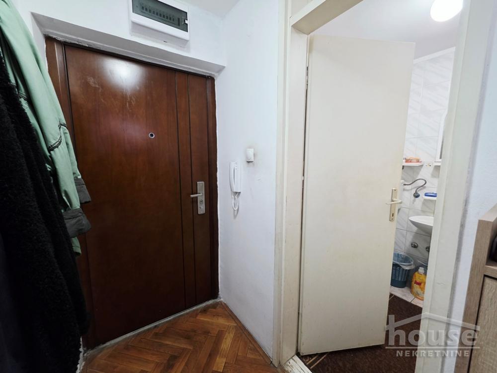Slika 6 - Stan,NOVI SAD,AVIJACIJA,kv: 33.00, € 87000, ID: 1065967
