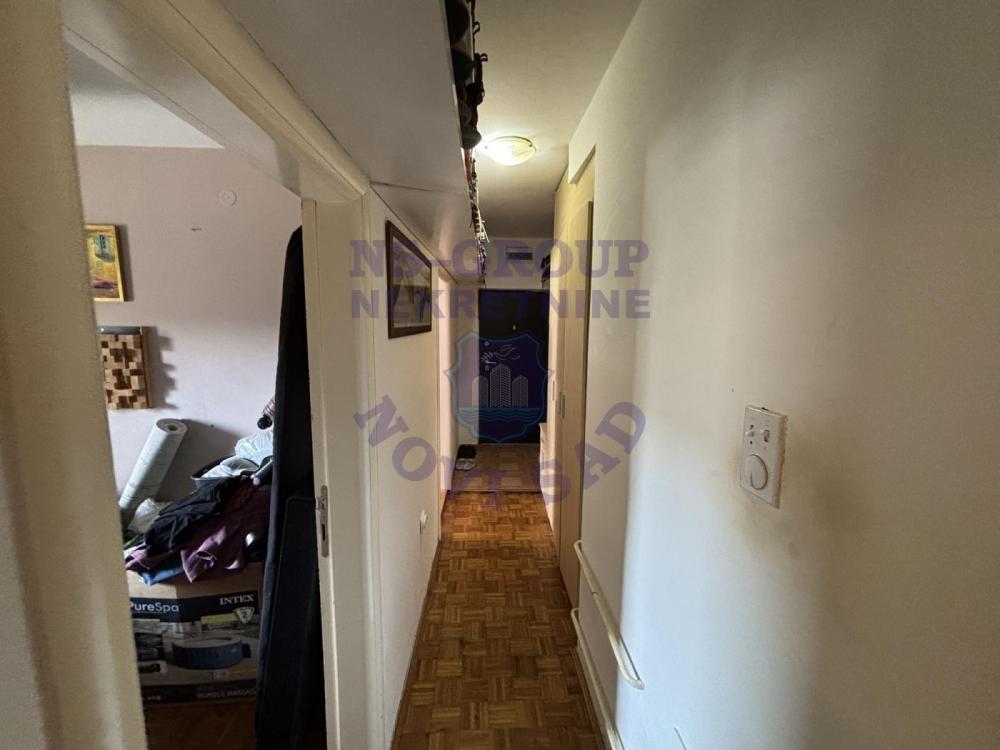Slika 1 - Prodaja stana, 64m2, Podbara Novi Sad, sa terasom